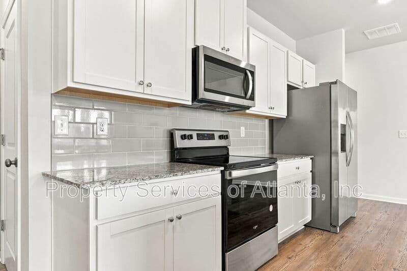 Flowery Branch House: 5313 Melbourne Ln