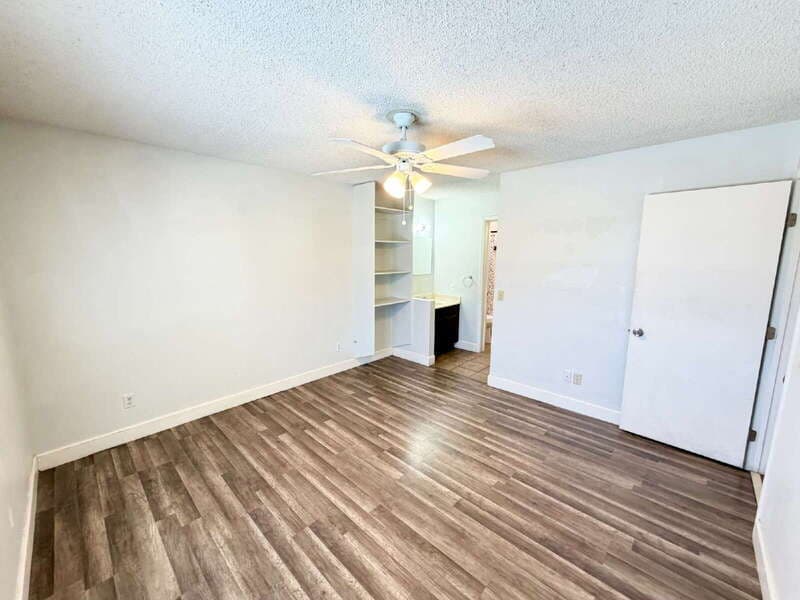 Mesa Condo: 846 N Revere