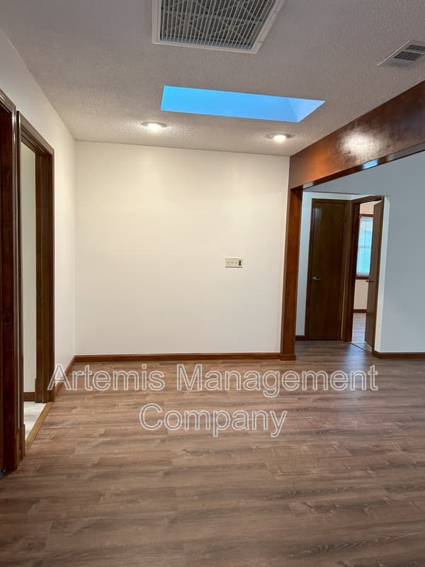 Jacksonville House: 12421 Bears Den Court