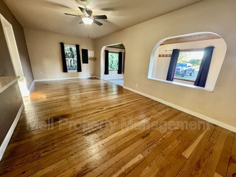Olympia House: 7530 Union Mills Rd SE