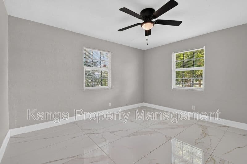 West Palm Beach Condo: 812 13th St