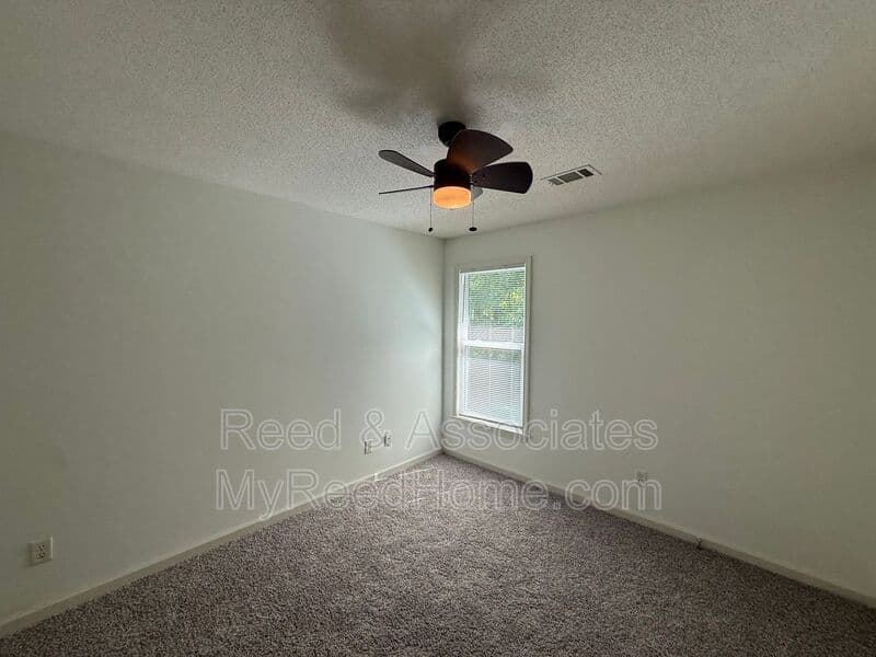 Memphis House: 6135 Maher Trail
