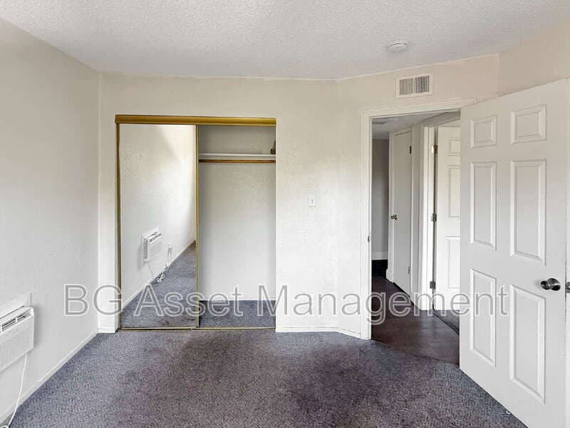 Sacramento Condo: 4110 34th Avenue
