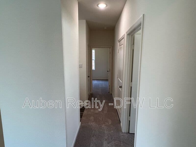 Lavon House: 752 Richmond Drive