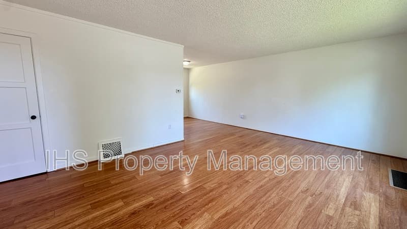 Richland Condo: 1209 Stevens Dr.