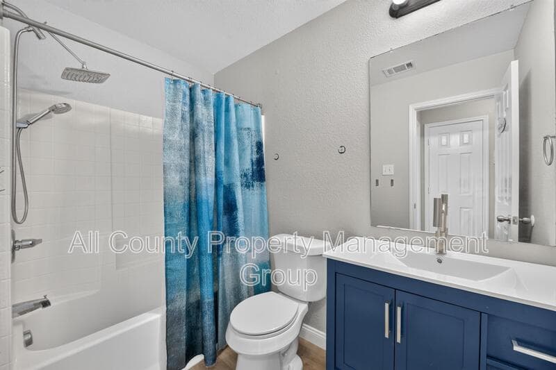 Fort Worth House: 8205 Mule Deer Run