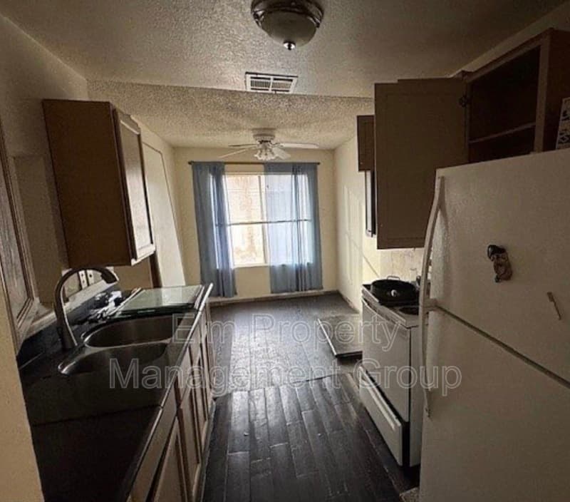 Las Vegas Condo: 2761 South Mountain Vista Street - C