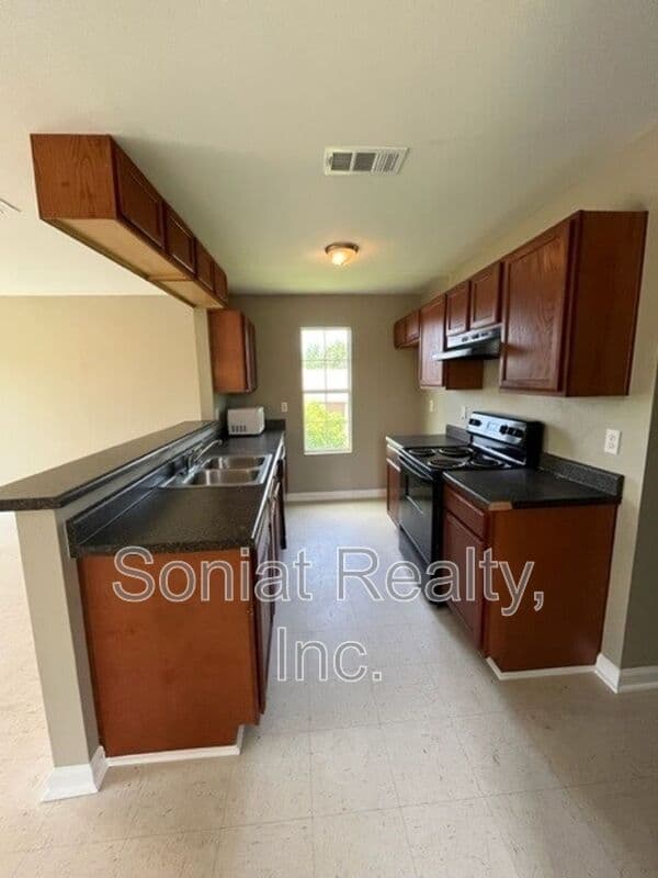 New Orleans Condo: 2012 Alabo Street