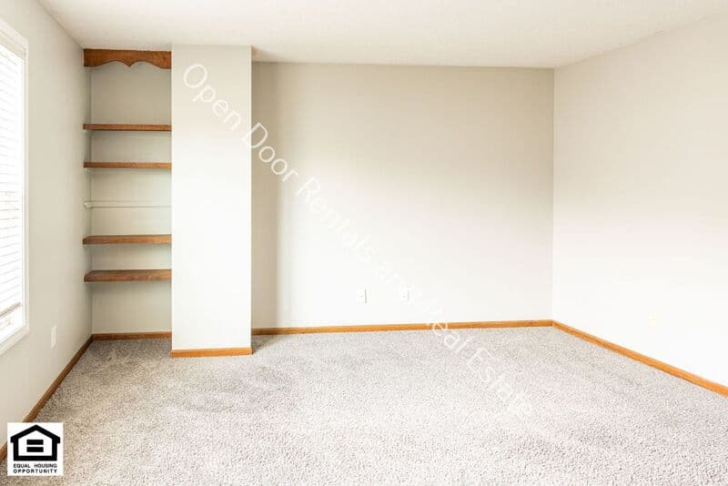 Fort Wayne Townhome: 7719 E State Blvd