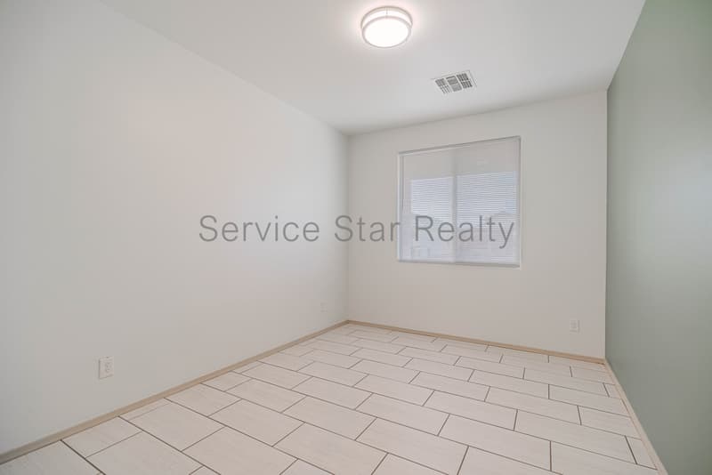 Tolleson House: 10426 W Cordes Rd