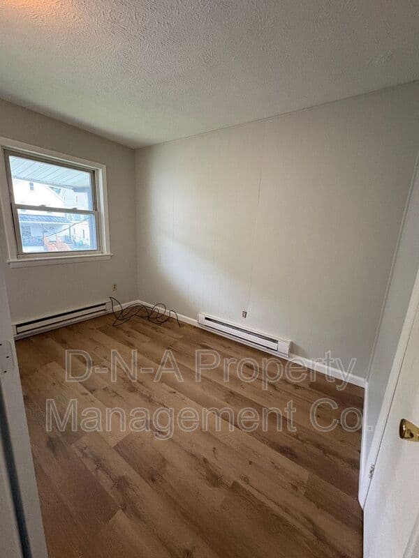 East Stroudsburg Condo: 267 Brodhead Ave