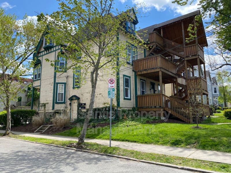 Pittsburgh Condo: 5730 Holden Street
