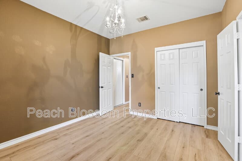 Round Rock House: 2656 Bradley Lane