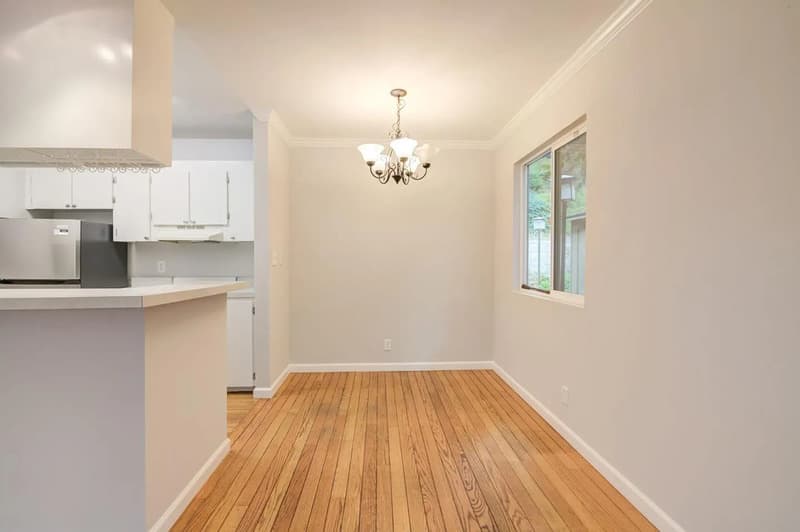Daly City Condo: 355 Half Moon Ln