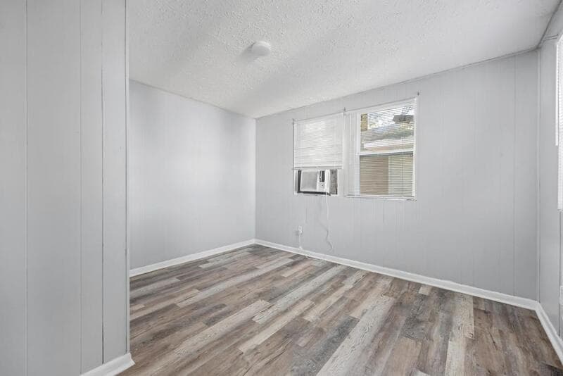 Jacksonville House: 1648 West 36th Street-1