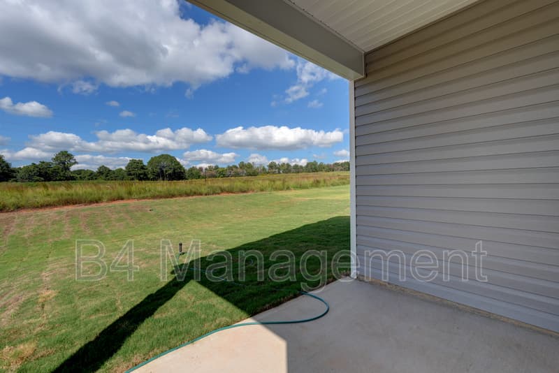 Boiling Springs House: 2159 Springview Ct.