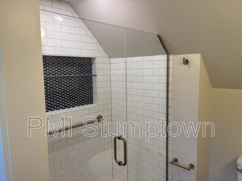 Portland Condo: 3538 NE 65th Ave