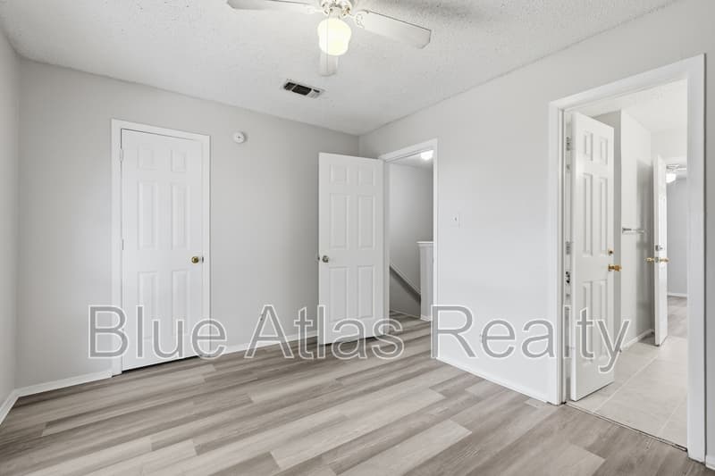 Fort Worth Townhome: 3828 Coates Circle