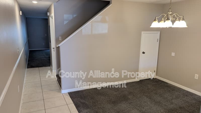 Zephyhills Townhome: 37549 Daliha Terrace