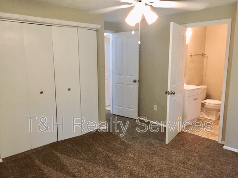 Indianapolis House: 6225 Granner Drive