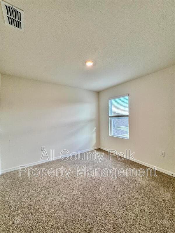 Winter Haven House: 4924 Kaia Ave