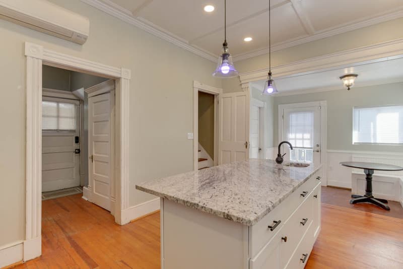 Portsmouth House: 1051 Naval Ave