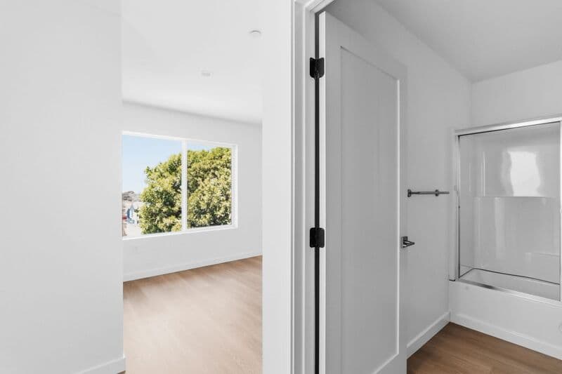 San Diego Apartment: 6638-6644 Valjean Court