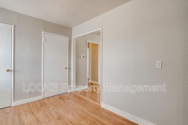Fort Worth House: 3421 South University Drive