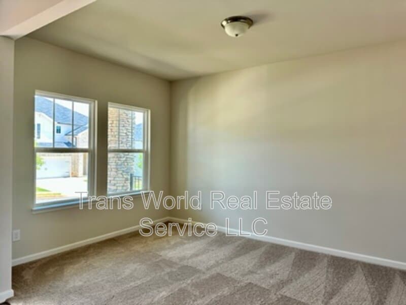 Braselton House: 5950 Green Ash