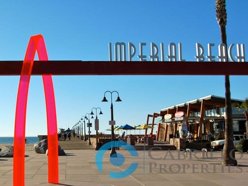 San Diego Apartment: 1695 Saturn Blvd