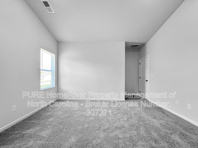 Angier House: 517 Chedworth Dr