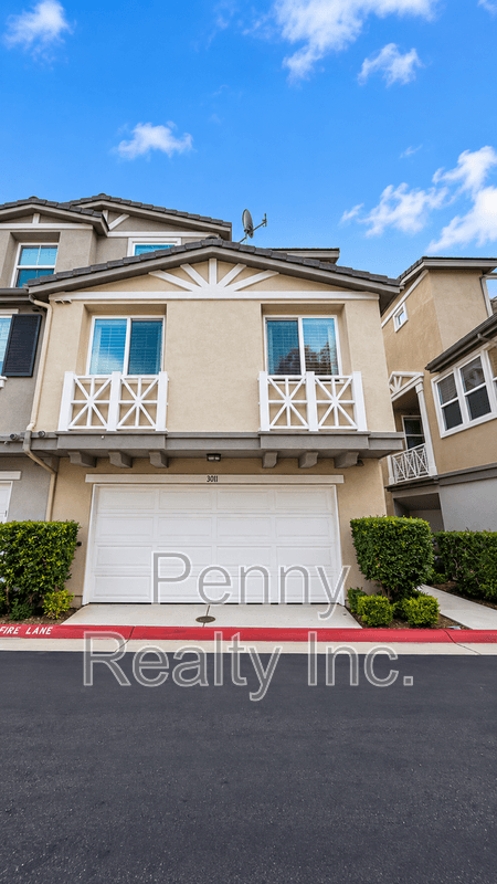 San Diego Townhome: 3011 Pacific Palm Way