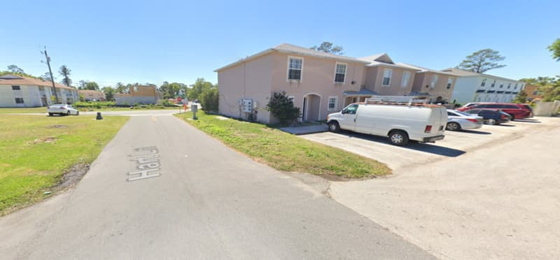 Kissimmee Condo: 271 Hart Lane