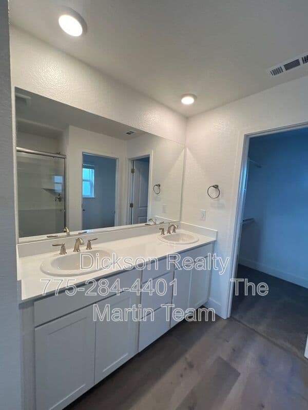 Sparks House: 7924 Schist Road