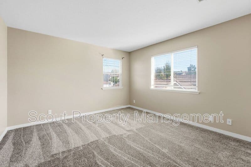 Menifee House: 28629 Maplewood Drive