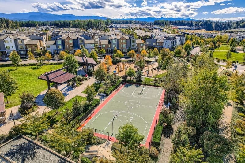 Black Diamond House: 32668 Steamboat Lane