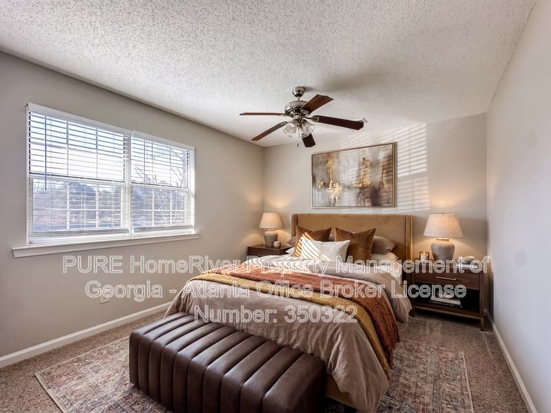 Rex House: 5724 Rex Mill Crk