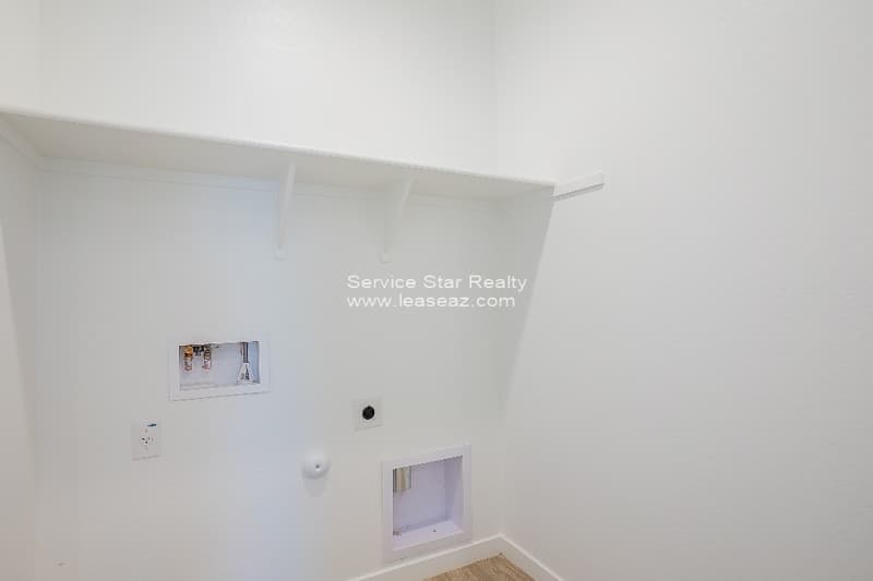 Phoenix House: 9348 W Glenrosa Ave