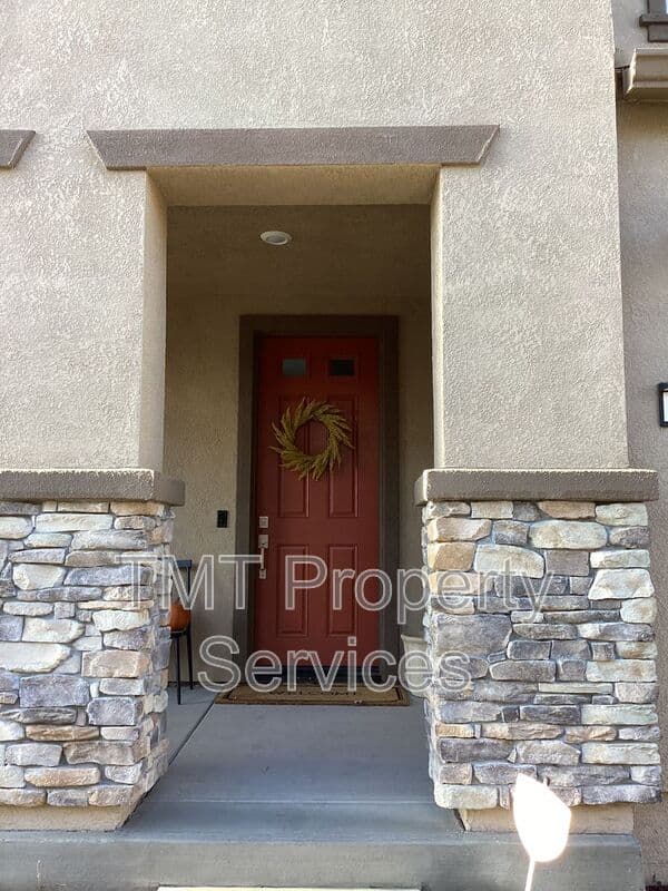 Sacramento House: 3759 Po River Way