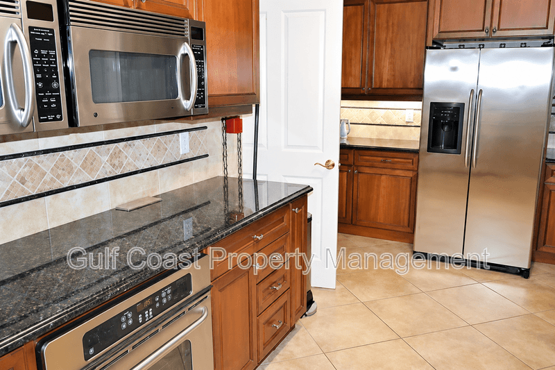 Lakewood Ranch House: 8361 Miramar Way