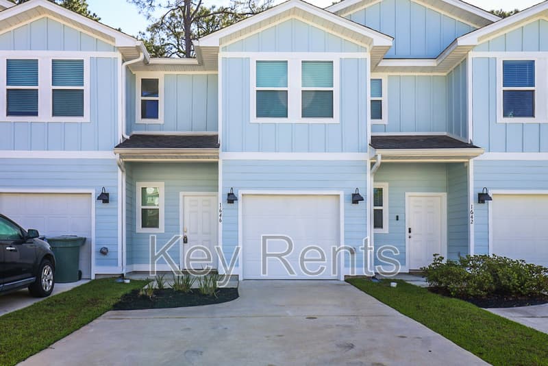 Pensacola Townhome: 1646 Iroquois Ct.