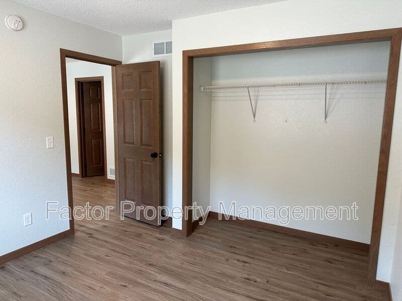 Mankato Townhome: 162 Balcerzak Drive