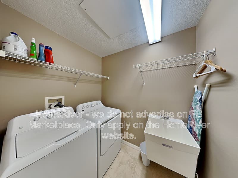 Orlando House: 1928 Wiregrass Ct