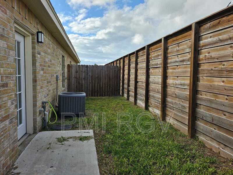 McAllen Condo: 5600 Nightingale Ave