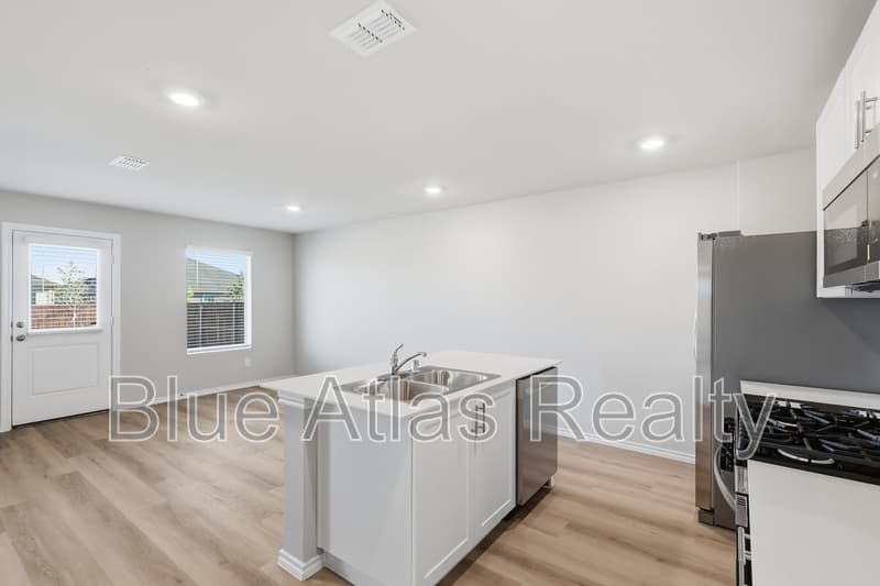 Denton House: 7740 Royal Fern Drive