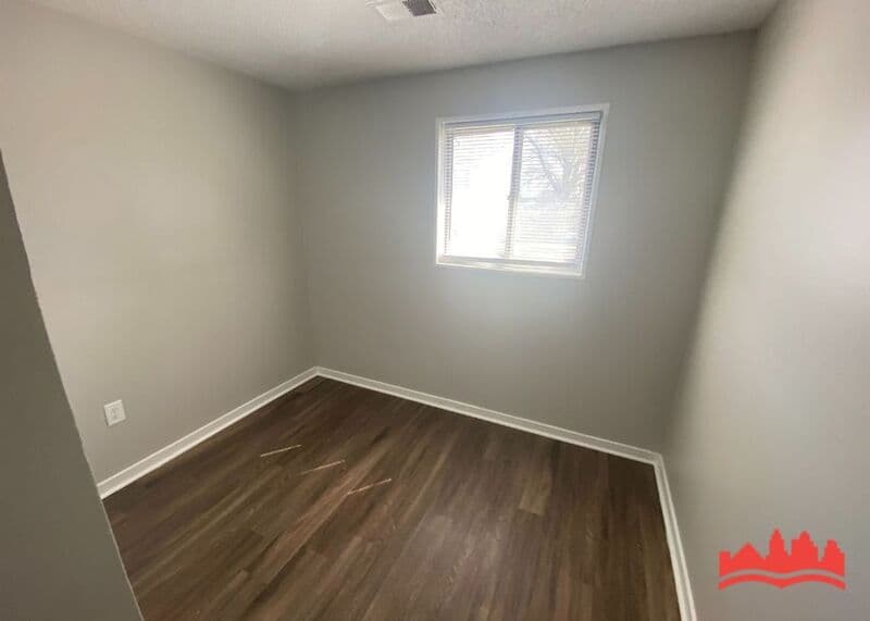 Memphis House: 220 Elder Rd