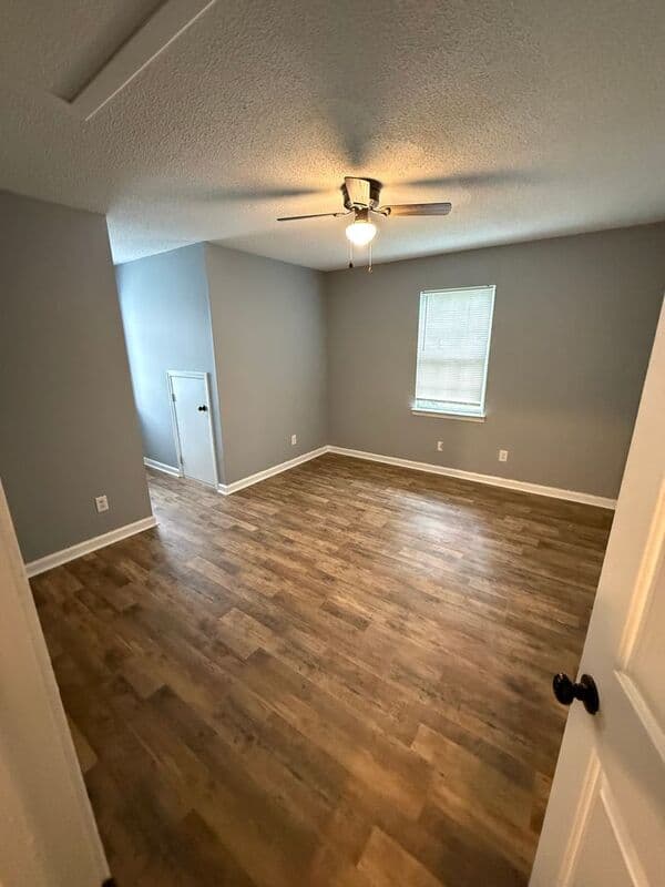 Charlotte House: 7410 Prindle Lake Dr