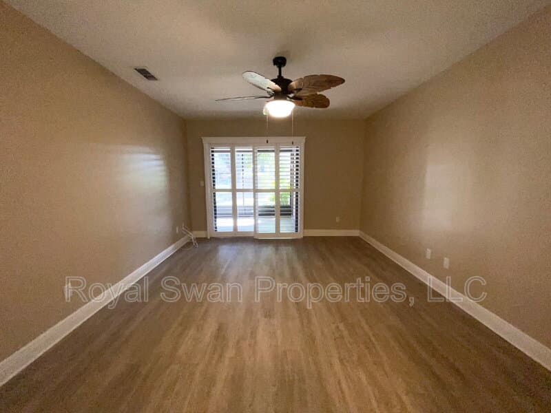Lakeland Condo: 2025 Sylvester Road