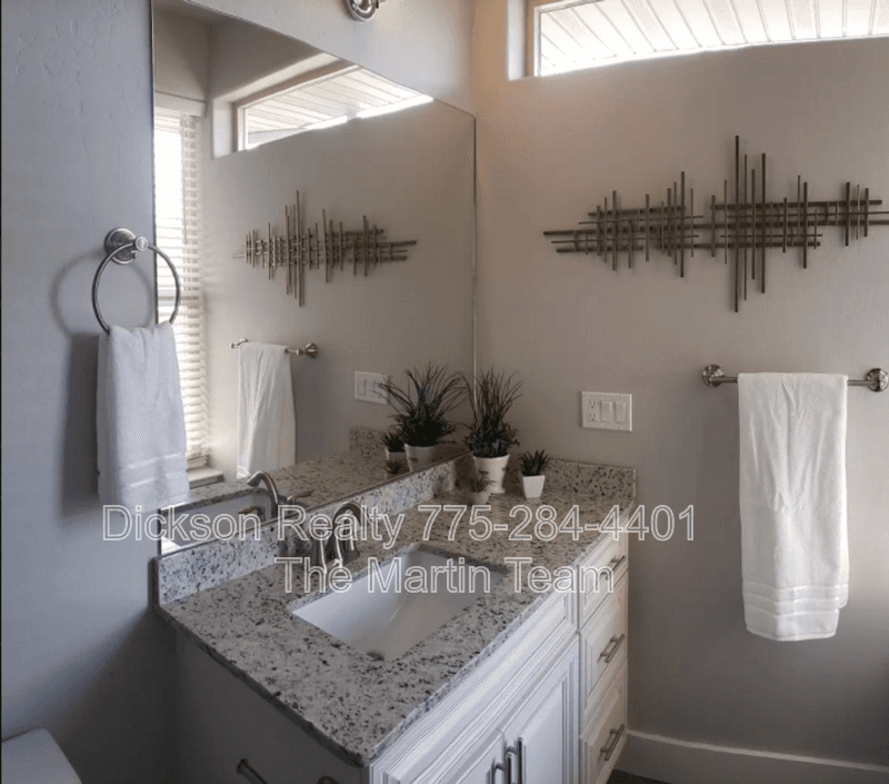 Reno House: 740 Bluffs Court