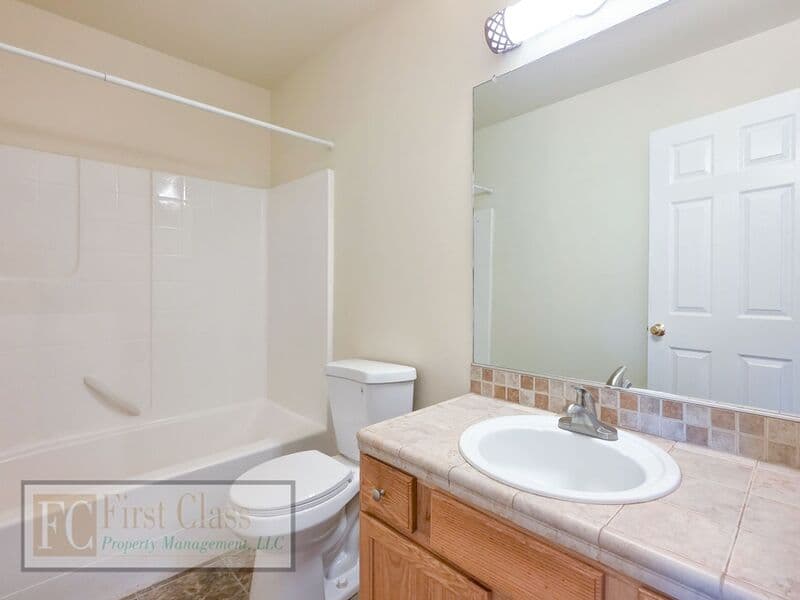 BEAVERTON Townhome: 773 SW 198TH PL